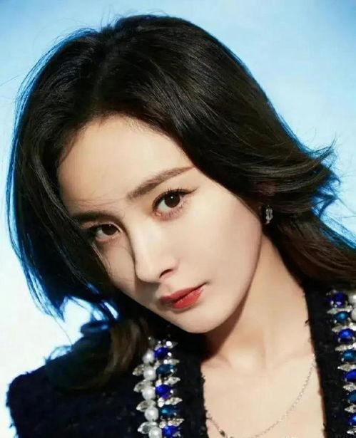 吃娱乐圈搞笑瓜的女明星,女明星们的欢乐日常 第3张 吃娱乐圈搞笑瓜的女明星,女明星们的欢乐日常 第3张