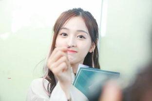 娱乐吃瓜少女圈百度云,从“吃瓜少女圈”看幕后风云