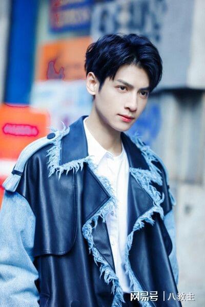 爱豆吃瓜娱乐酱罗云熙,从舞者到演员，爱豆的蜕变之路