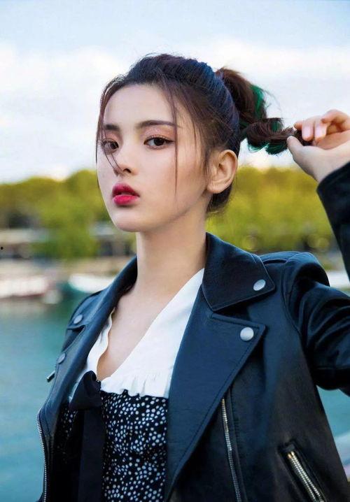 娱乐圈吃瓜酱个人成长,从娱乐观察者到个人成长探索者 第2张 娱乐圈吃瓜酱个人成长,从娱乐观察者到个人成长探索者 第2张
