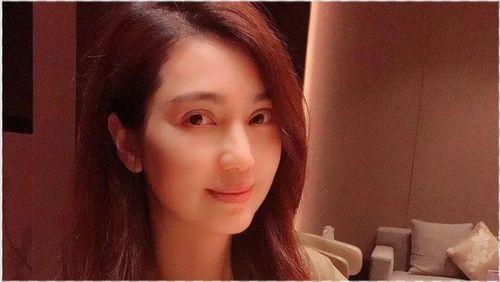 吃瓜娱乐圈新的孩子是谁,揭秘明星们的甜蜜“官宣”瞬间 第2张 吃瓜娱乐圈新的孩子是谁,揭秘明星们的甜蜜“官宣”瞬间 第2张