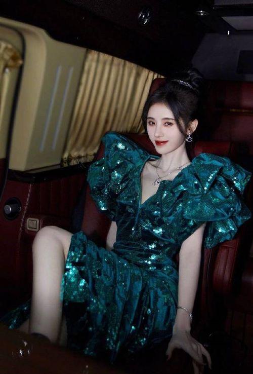 娱乐吃瓜君鞠婧祎吴宣仪,揭秘明星幕后故事” 第2张 娱乐吃瓜君鞠婧祎吴宣仪,揭秘明星幕后故事” 第2张