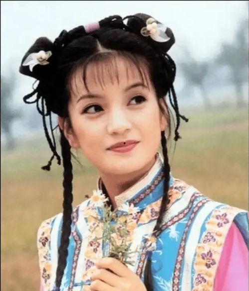 娱乐圈吃瓜小燕子是谁,揭秘她如何成为热门话题 第1张 娱乐圈吃瓜小燕子是谁,揭秘她如何成为热门话题 第1张