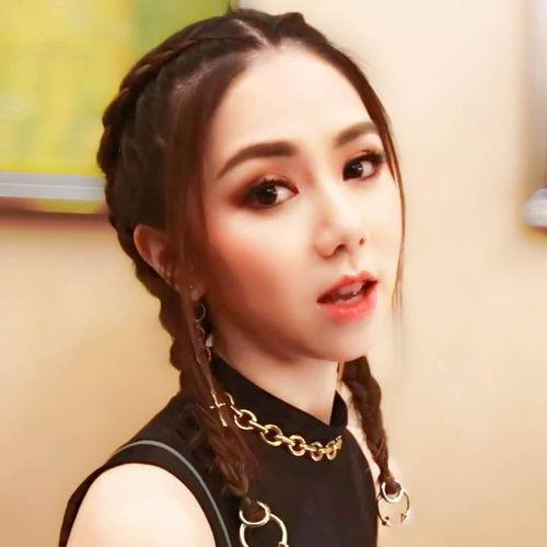 爱豆吃瓜娱乐酱邓紫棋,从音乐才女到吃瓜娱乐酱,揭秘她的跨界人生 第1张 爱豆吃瓜娱乐酱邓紫棋,从音乐才女到吃瓜娱乐酱,揭秘她的跨界人生 第1张