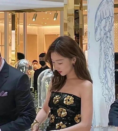 娱乐圈近期吃瓜的女明星,近期热议女明星吃瓜盘点 第2张 娱乐圈近期吃瓜的女明星,近期热议女明星吃瓜盘点 第2张