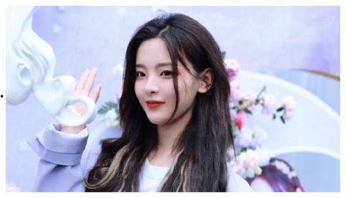 娱乐圈吃瓜少女张小寒,揭秘“吃瓜少女”张小寒的瓜界传奇 第2张 娱乐圈吃瓜少女张小寒,揭秘“吃瓜少女”张小寒的瓜界传奇 第2张