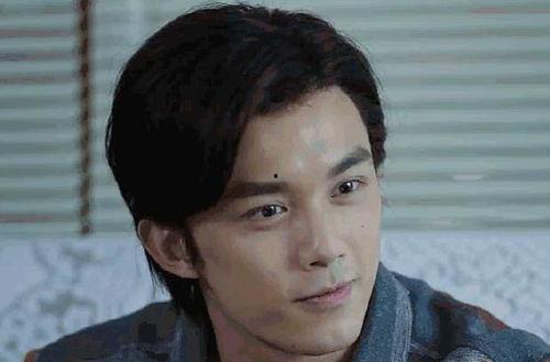 吃瓜娱乐圈双男主小说,娱乐圈双男主的甜蜜较量  第3张
