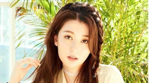 女主娱乐圈低调吃瓜文,女主的隐秘生活揭秘  第3张