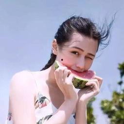 娱乐吃瓜酱女孩子洗衣服,揭秘女孩子的洗衣秘密 第2张 娱乐吃瓜酱女孩子洗衣服,揭秘女孩子的洗衣秘密 第2张
