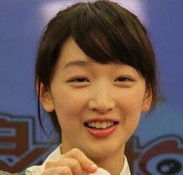 娱乐圈吃瓜小眼睛歌手,揭秘“吃瓜小眼睛歌手”的成名之路  第2张 娱乐圈吃瓜小眼睛歌手,揭秘“吃瓜小眼睛歌手”的成名之路  第2张