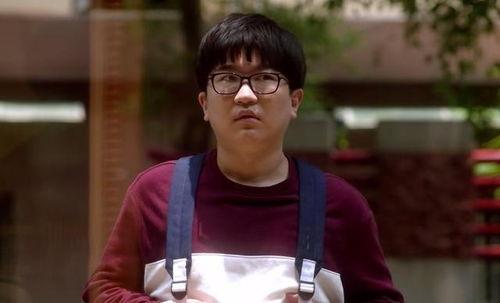 娱乐圈吃瓜背景图女男主  第2张 娱乐圈吃瓜背景图女男主  第2张